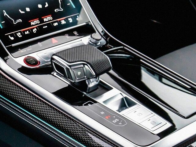 Огляд Audi Q8 2023 Огляд автомобіля Ауді Ку8 2023 з фотографіями та відео