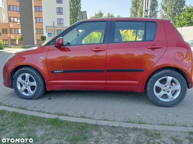 Сузукі Свифт, об'ємом двигуна 1.33 л та пробігом 163 тис. км за 3607 $, фото 5 на Automoto.ua