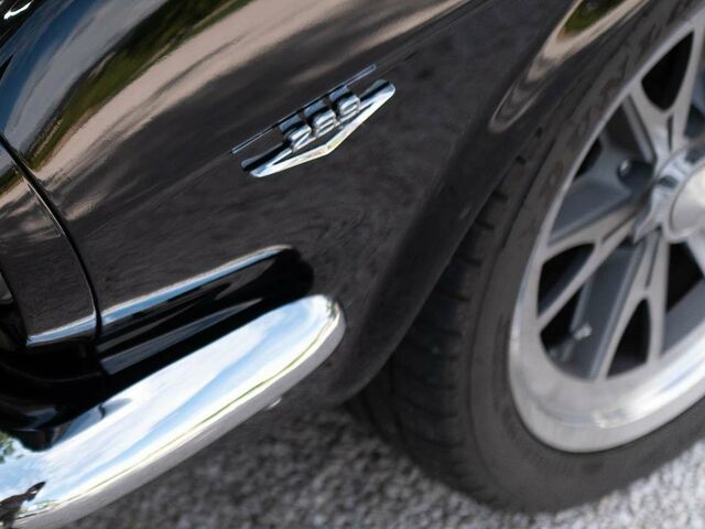 Черный Форд Мустанг, объемом двигателя 0 л и пробегом 18 тыс. км за 86148 $, фото 28 на Automoto.ua