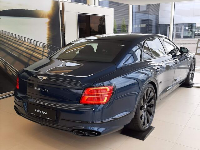 Купити нове авто Bentley у Києві в автосалоні "Bentley Kиїв" | Фото 3 на Automoto.ua