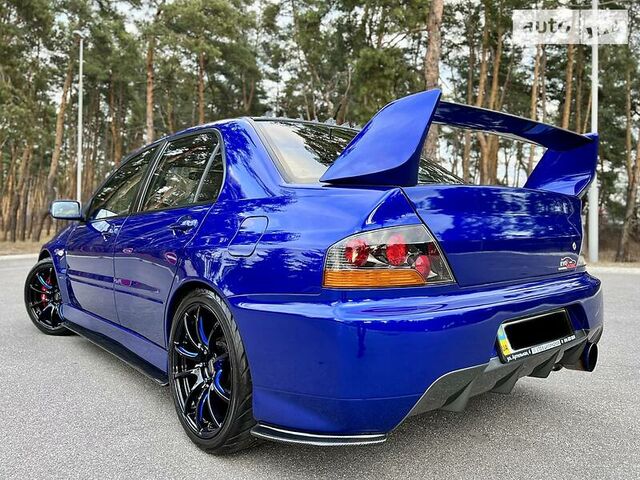 Мицубиси Лансер Эволюшн, Седан 2003 - 2006 VIII 2.0 T (280 Hp) evo
