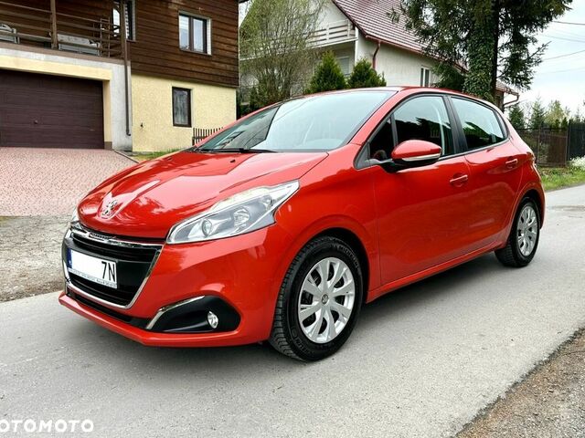 Пежо 208, объемом двигателя 1.2 л и пробегом 38 тыс. км за 8186 $, фото 5 на Automoto.ua