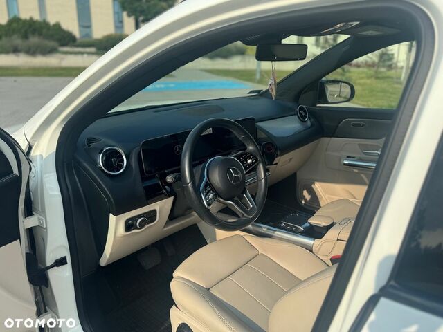 Мерседес ГЛА-Клас 2020 у Європі на Automoto.ua Білий Мерседес ГЛА-Клас, об'ємом двигуна 1 л та пробігом 65 тис. км за 28572 $, фото 7 на Automoto.ua