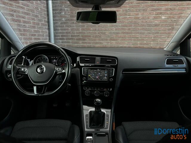 Фольксваген Гольф 2016 у Європі на Automoto.ua Сірий Фольксваген Гольф, об'ємом двигуна 1.2 л та пробігом 162 тис. км за 12799 $, фото 8 на Automoto.ua