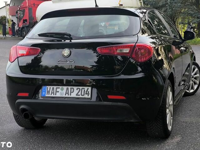 Альфа Ромео Giulietta, об'ємом двигуна 1.37 л та пробігом 134 тис. км за 7970 $, фото 13 на Automoto.ua