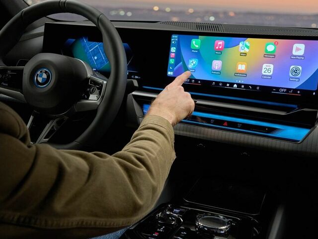 BMW 5 Series 2024 комплектации Подобрать комплектацию БМВ 5 серии 2024 года на AUTOMOTO.UA