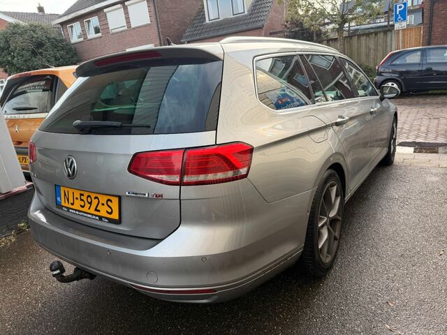 Фольксваген Пассат Вариант 2015 в Европе на Automoto.ua Фольксваген Пассат Вариант, объемом двигателя 1.6 л и пробегом 279 тыс. км за 8829 $, фото 3 на Automoto.ua