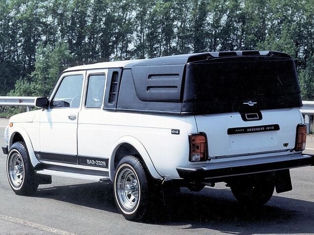 ВАЗ 2329, Пікап 1998 - н.в. 1,7 i