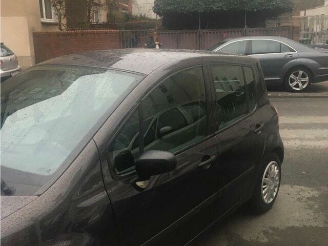 Рено Модус 2007 у Європі на Automoto.ua Коричневий Рено Модус, об'ємом двигуна 0 л та пробігом 220 тис. км за 800 $, фото 8 на Automoto.ua