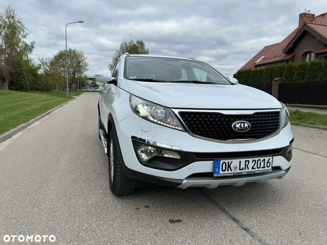 Киа Sportage, объемом двигателя 2 л и пробегом 215 тыс. км за 10778 $, фото 31 на Automoto.ua