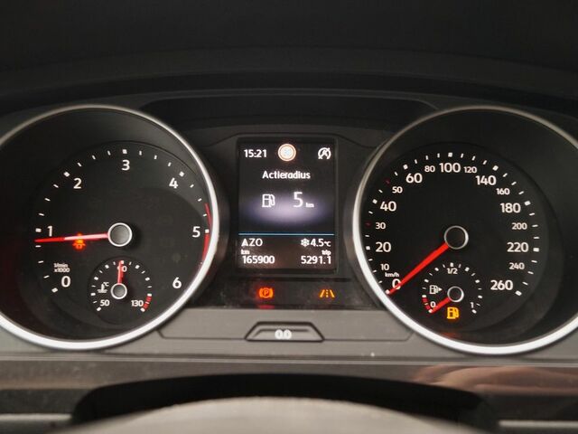 Фольксваген Tiguan Allspace 2019 в Европе на Automoto.ua Серебряный Фольксваген Tiguan Allspace, объемом двигателя 1.97 л и пробегом 166 тыс. км за 19160 $, фото 10 на Automoto.ua