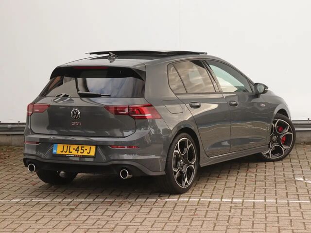 Фольксваген Гольф ГТІ 2025 у Європі на Automoto.ua Сірий Фольксваген Гольф ГТІ, об'ємом двигуна 1.98 л та пробігом 24 тис. км за 60431 $, фото 4 на Automoto.ua