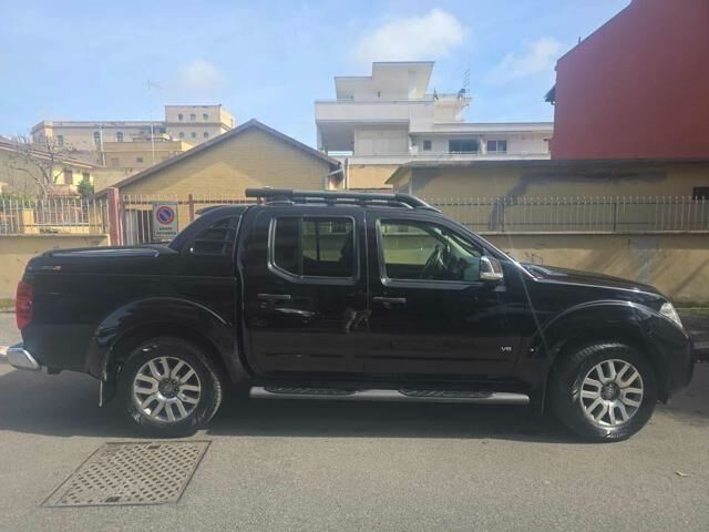 Ниссан Навара 2012 в Европе на Automoto.ua Черный Ниссан Навара, объемом двигателя 2.99 л и пробегом 220 тыс. км за 17500 $, фото 3 на Automoto.ua