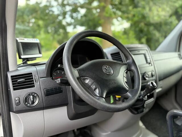 Фольксваген Крафтер 2015 в Европе на Automoto.ua Белый Фольксваген Крафтер, объемом двигателя 1.97 л и пробегом 255 тыс. км за 12448 $, фото 11 на Automoto.ua