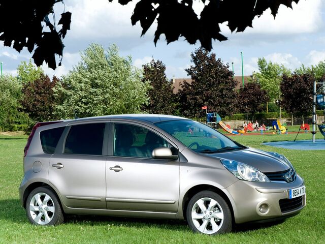 Ніссан Ноут, Хетчбек 2008 - 2013 1.5 dCi MT (103 Hp)