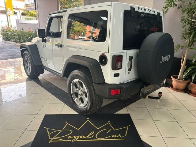 Джип Вранглер 2017 в Европе на Automoto.ua Белый Джип Вранглер, объемом двигателя 2.78 л и пробегом 120 тыс. км за 29990 $, фото 3 на Automoto.ua