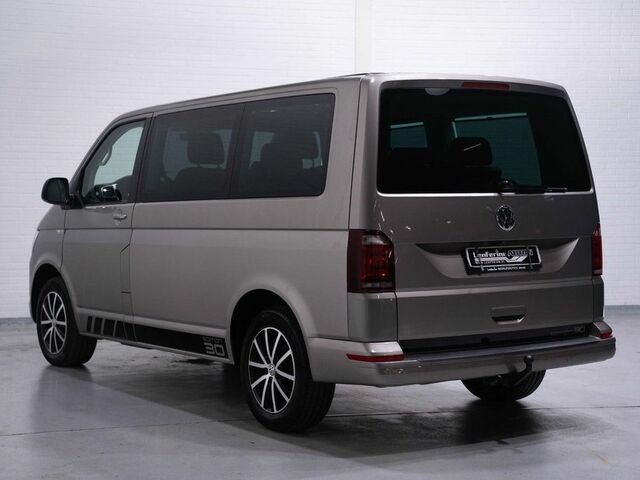 Фольксваген Transporter T6 2016 в Европе на Automoto.ua Серый Фольксваген Transporter T6, объемом двигателя 2 л и пробегом 197 тыс. км за 33176 $, фото 2 на Automoto.ua