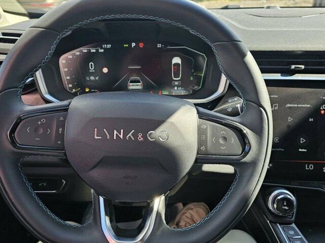 Черный Lynk & Co 01, объемом двигателя 1.48 л и пробегом 60 тыс. км за 29258 $, фото 10 на Automoto.ua