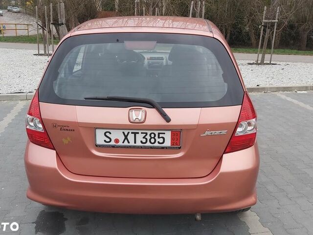 Хонда Джаз, об'ємом двигуна 1.34 л та пробігом 205 тис. км за 2009 $, фото 3 на Automoto.ua