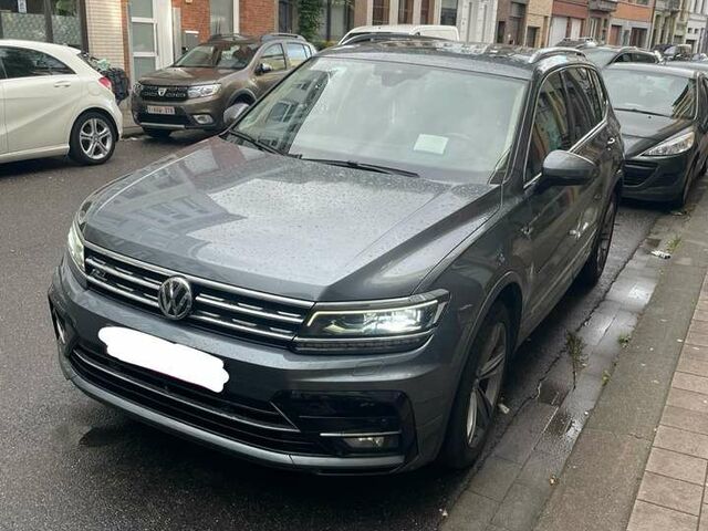 Сірий Фольксваген Tiguan Allspace, об'ємом двигуна 1.97 л та пробігом 122 тис. км за 37756 $, фото 1 на Automoto.ua