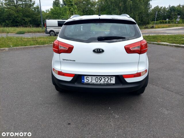 Кіа Sportage, об'ємом двигуна 1.59 л та пробігом 197 тис. км за 8402 $, фото 5 на Automoto.ua