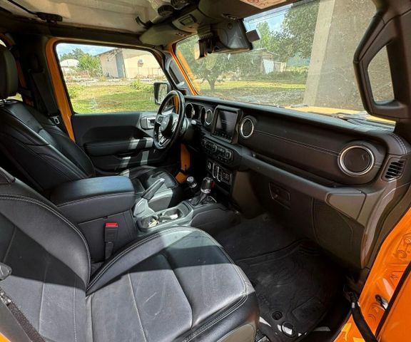 Джип Gladiator 2022 в Европе на Automoto.ua Черный Джип Gladiator, объемом двигателя 2.99 л и пробегом 50 тыс. км за 44484 $, фото 7 на Automoto.ua