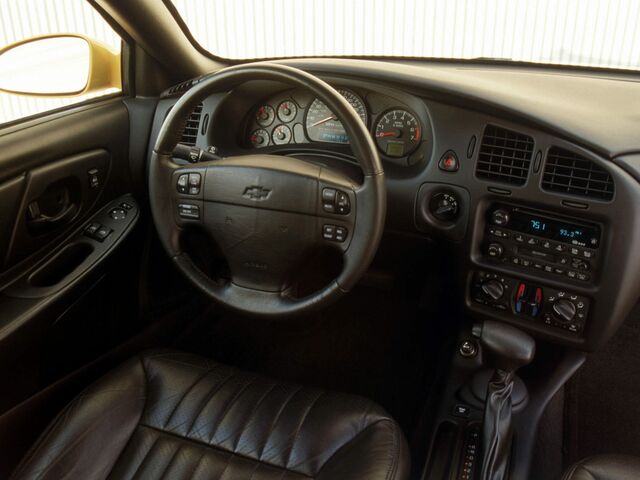 Шевроле Монте Карло, Купе 1999 - 2004 (W) 3.4 i V6