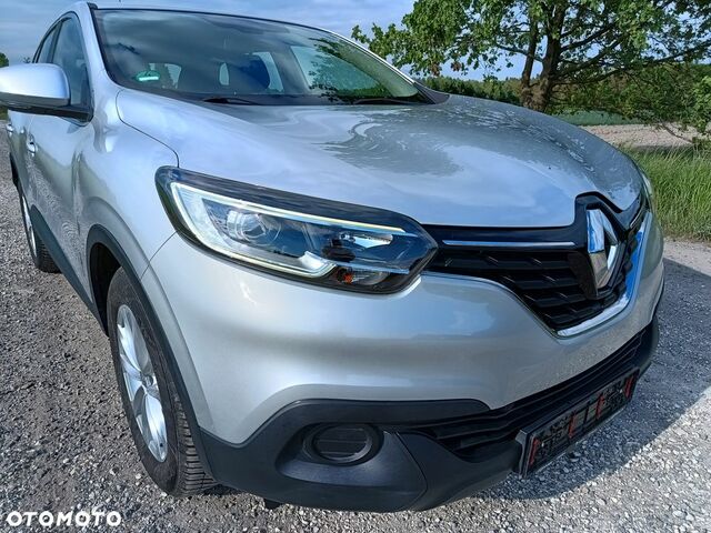 Рено Kadjar, объемом двигателя 1.2 л и пробегом 131 тыс. км за 9611 $, фото 8 на Automoto.ua