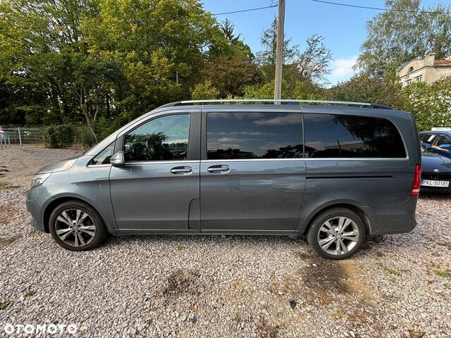 Мерседес В-Клас 2015 у Європі на Automoto.ua Сірий Мерседес В-Клас, об'ємом двигуна 2.14 л та пробігом 368 тис. км за 15061 $, фото 1 на Automoto.ua