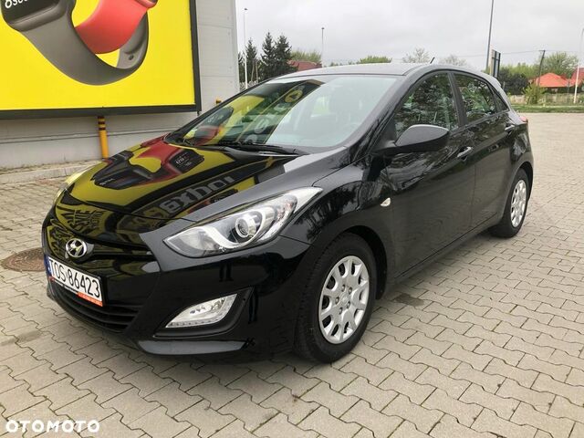 Хендай i30, об'ємом двигуна 1.4 л та пробігом 144 тис. км за 6911 $, фото 29 на Automoto.ua