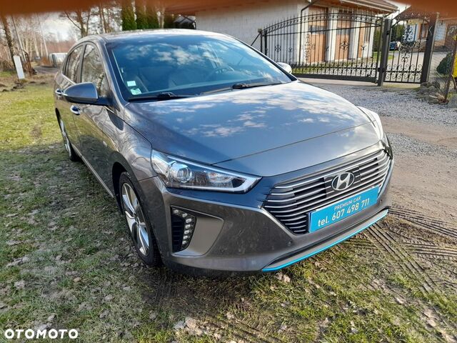 Хендай Ioniq, об'ємом двигуна 1.58 л та пробігом 146 тис. км за 12009 $, фото 11 на Automoto.ua