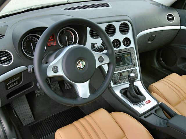 Альфа Ромео 159, Седан 2010 - н.в. Alfa  2.0 JTDM MT (136 Hp)