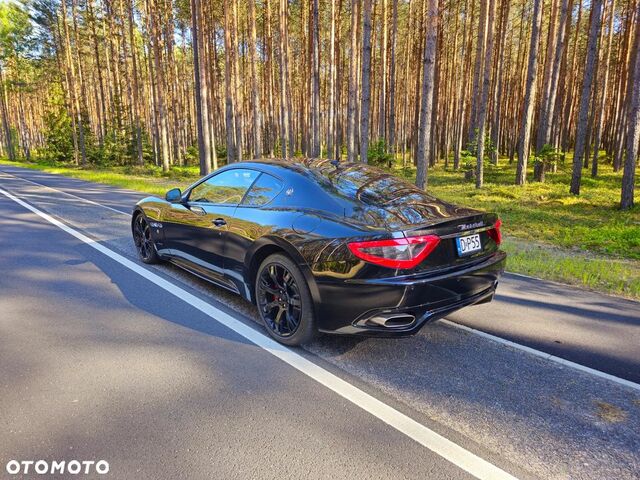 Мазераті Granturismo, об'ємом двигуна 4.69 л та пробігом 148 тис. км за 34341 $, фото 3 на Automoto.ua