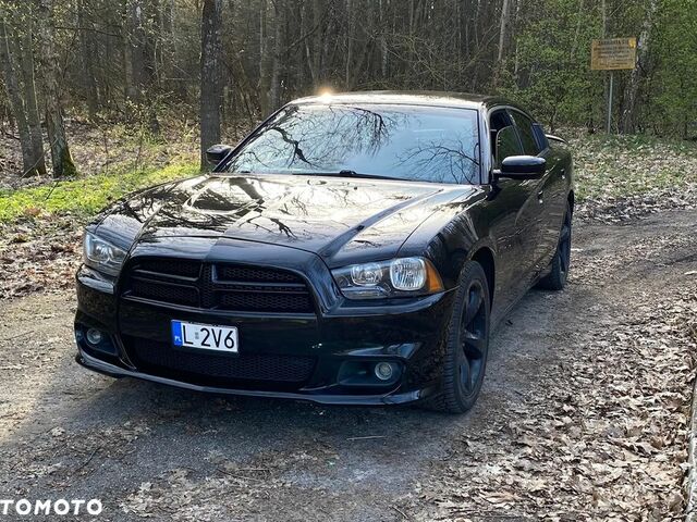 Додж Charger, об'ємом двигуна 3.6 л та пробігом 318 тис. км за 11879 $, фото 2 на Automoto.ua