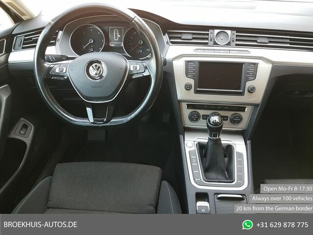 Фольксваген Пассат Вариант 2015 в Европе на Automoto.ua Черный Фольксваген Пассат Вариант, объемом двигателя 1.6 л и пробегом 311 тыс. км за 7017 $, фото 14 на Automoto.ua