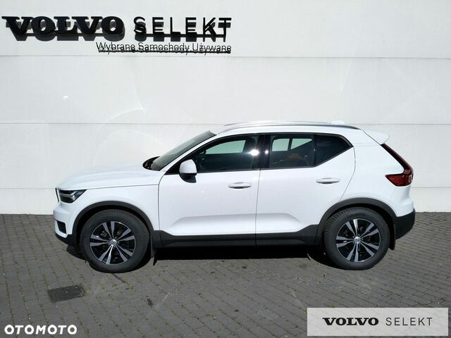 Вольво XC40, объемом двигателя 1.97 л и пробегом 34 тыс. км за 36695 $, фото 2 на Automoto.ua