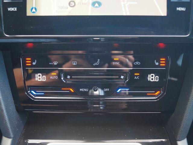 Фольксваген Arteon 2021 у Європі на Automoto.ua Сірий Фольксваген Arteon, об'ємом двигуна 1.4 л та пробігом 197 тис. км за 23835 $, фото 12 на Automoto.ua