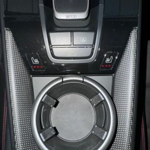 Сірий Порше 911, об'ємом двигуна 2.98 л та пробігом 7 тис. км за 201887 $, фото 14 на Automoto.ua