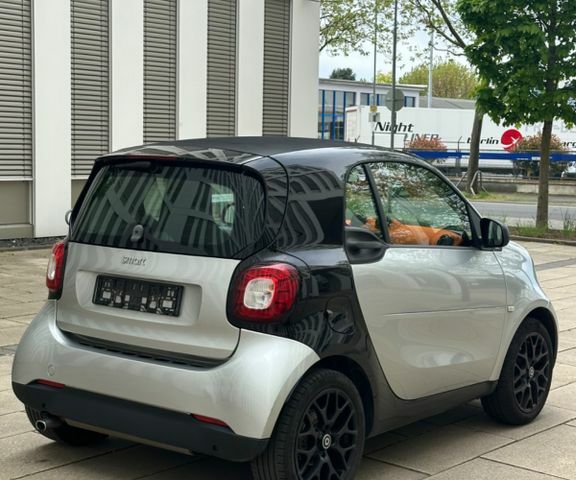 Смарт Fortwo, об'ємом двигуна 0.9 л та пробігом 50 тис. км за 14871 $, фото 4 на Automoto.ua