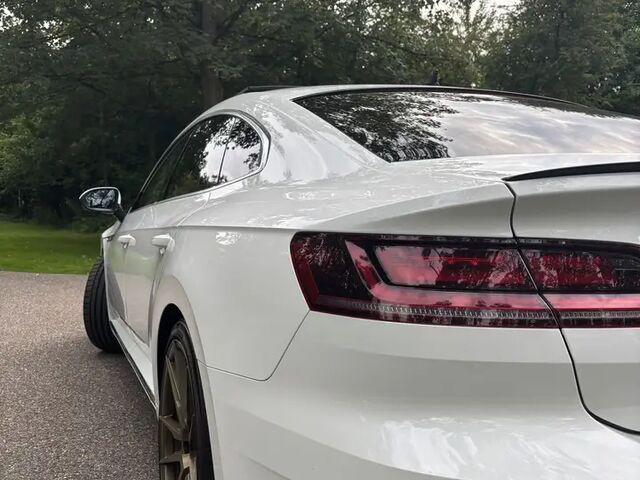 Фольксваген Arteon 2018 у Європі на Automoto.ua Білий Фольксваген Arteon, об'ємом двигуна 1.5 л та пробігом 88 тис. км за 33807 $, фото 5 на Automoto.ua