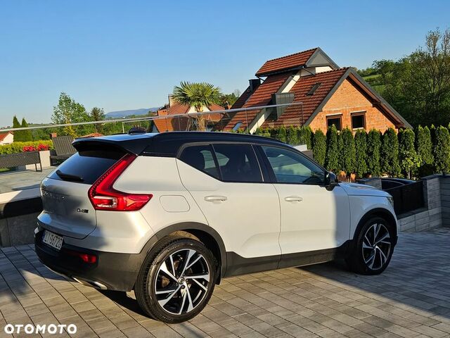 Вольво XC40, объемом двигателя 1.97 л и пробегом 184 тыс. км за 23737 $, фото 12 на Automoto.ua