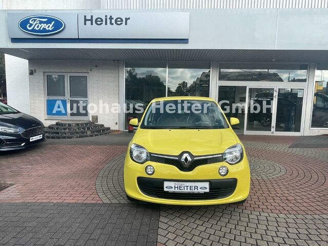 Рено Твинго 2016 в Европе на Automoto.ua Рено Твинго, объемом двигателя 1 л и пробегом 68 тыс. км за 7290 $, фото 1 на Automoto.ua