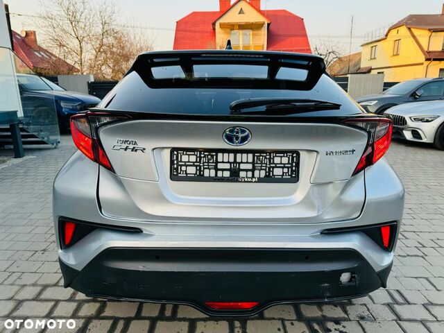 Тойота C-HR 2022 в Европе на Automoto.ua Серый Тойота C-HR, объемом двигателя 1 л и пробегом 76 тыс. км за 16925 $, фото 11 на Automoto.ua