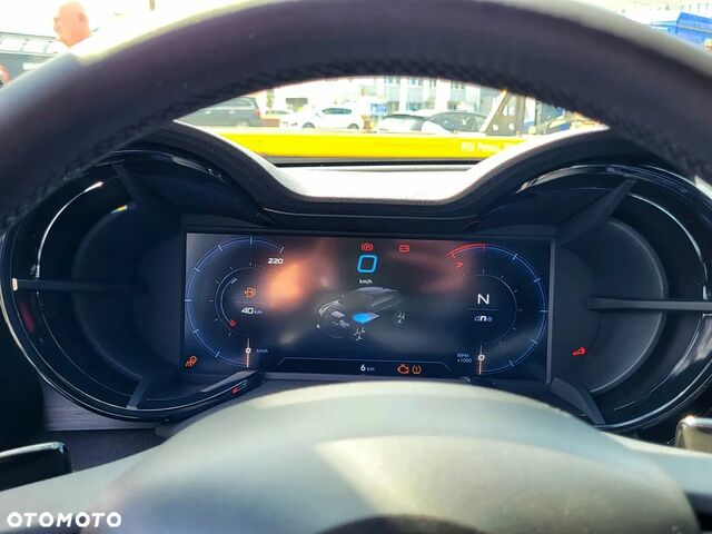 Альфа Ромео Джуниор 2025 в Европе на Automoto.ua Черный Альфа Ромео Джуниор, объемом двигателя 1 л и пробегом 390 тыс. км за 30194 $, фото 19 на Automoto.ua