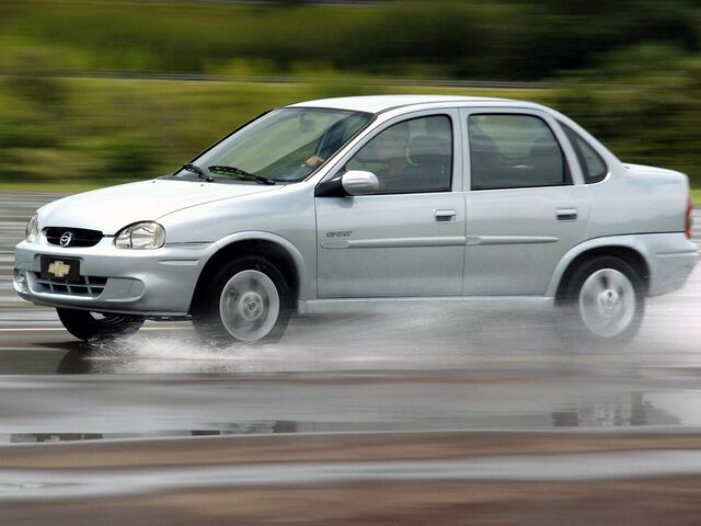 Шевроле Классик, Седан 2004 - н.в. 2.2 i 16V