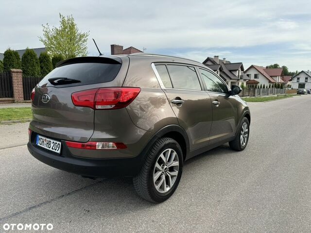 Кіа Sportage, об'ємом двигуна 1.59 л та пробігом 173 тис. км за 10778 $, фото 32 на Automoto.ua