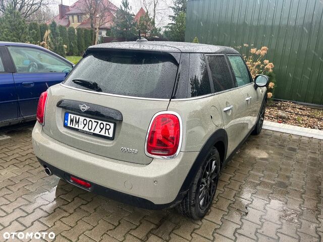 Міні Cooper, об'ємом двигуна 1.5 л та пробігом 76 тис. км за 18359 $, фото 5 на Automoto.ua