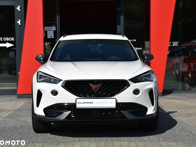 Cupra Formentor, объемом двигателя 1.5 л и пробегом 1 тыс. км за 34320 $, фото 2 на Automoto.ua