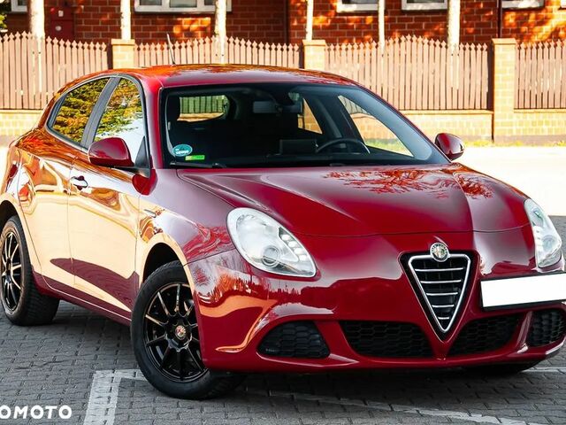 Альфа Ромео Giulietta, об'ємом двигуна 1.37 л та пробігом 156 тис. км за 7106 $, фото 13 на Automoto.ua