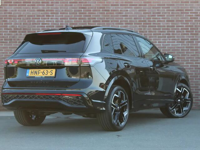 Фольксваген Тигуан 2025 в Европе на Automoto.ua Черный Фольксваген Тигуан, объемом двигателя 1.5 л и пробегом 3 тыс. км за 65014 $, фото 1 на Automoto.ua